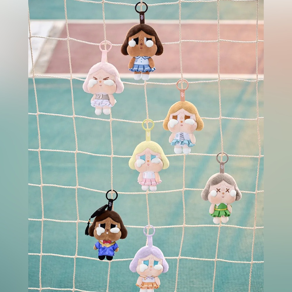 Brand New in (Open) Box CRYBABY Sunset Concert Series -Plush Pendant Blind Box - Picture 4 of 16